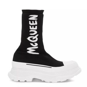 NIB Alexander McQueen Logo Sock Sneaker Sold Out Size 10/41-Gorgeous